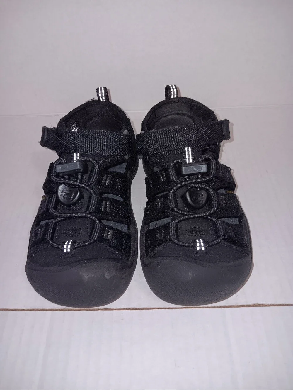 Keen size 10